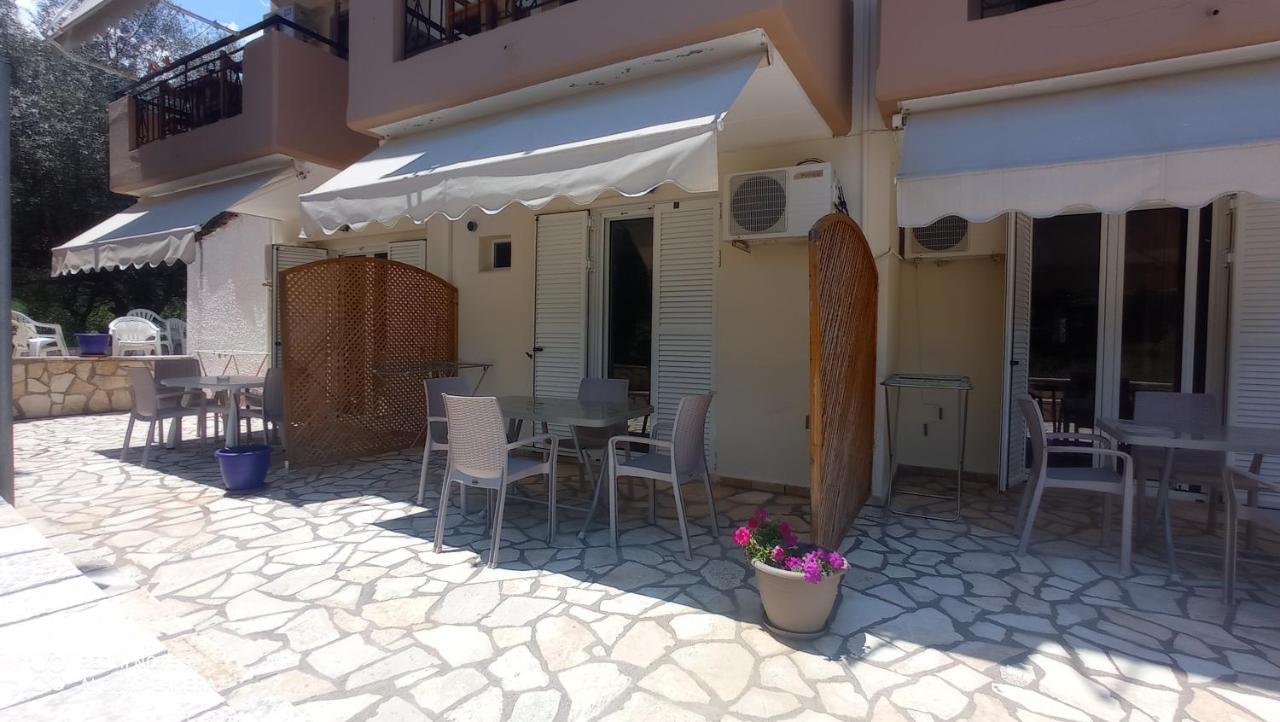 Vessarios Apartment Nikiana Exterior photo